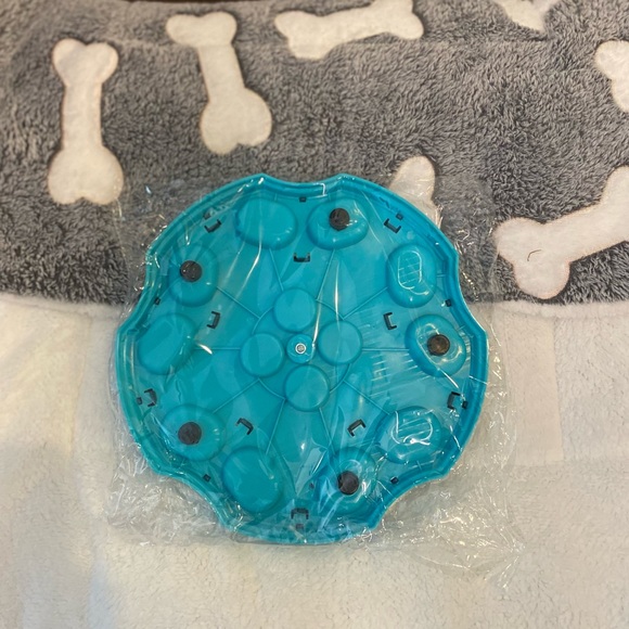 Interactive Pet Toy with Dog Treat Dispensing Features, New, Blue Yellow - Picture 5 of 5